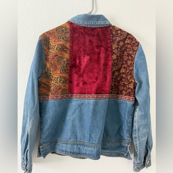 Vintage Denim Jacket - Picture 2 of 3